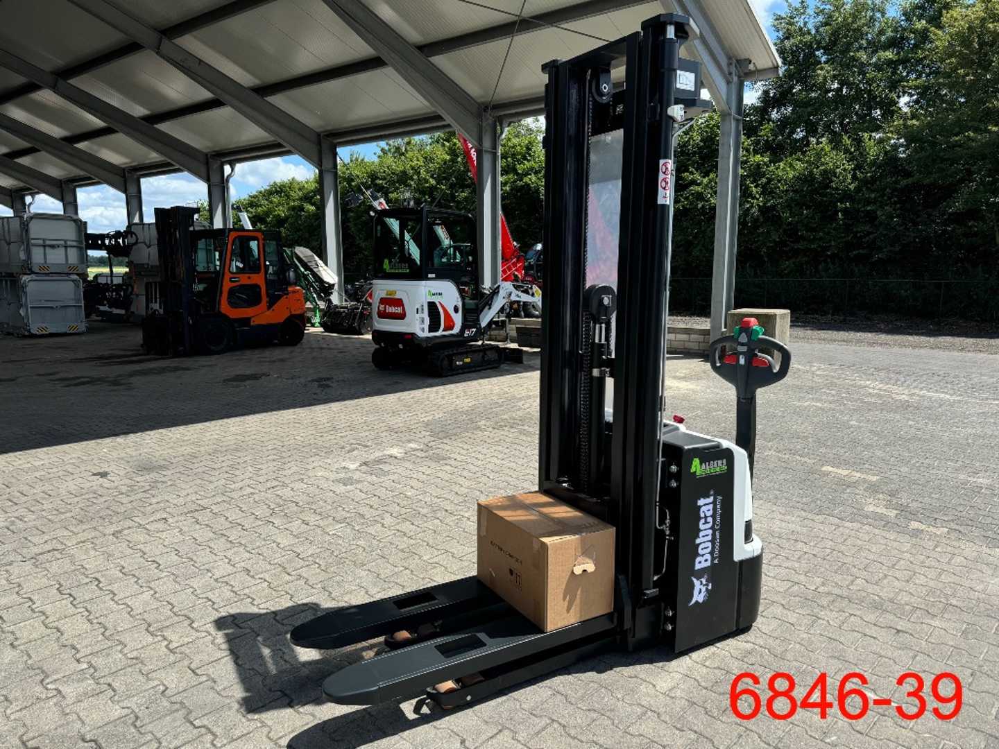 Used Forklift Bobcat BSL 16 N 7 Balstdakšu krautņotājs ar dīseli (Image 10) Used Forklift Bobcat BSL 16 N 7 Balstdakšu krautņotājs ar dīseli (Image 10)