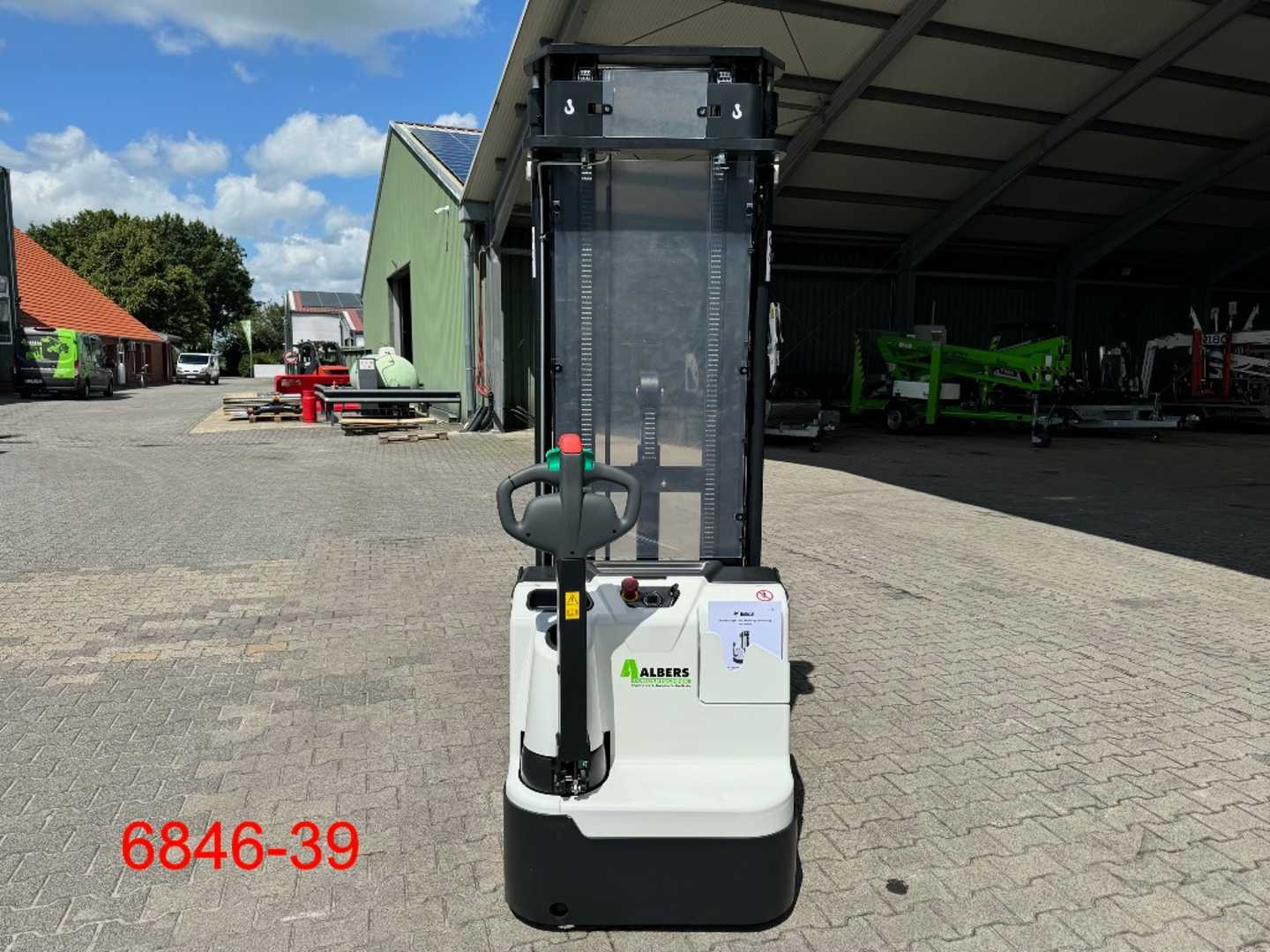 Used Forklift Bobcat BSL 16 N 7 Balstdakšu krautņotājs ar dīseli (Image 13) Used Forklift Bobcat BSL 16 N 7 Balstdakšu krautņotājs ar dīseli (Image 13)