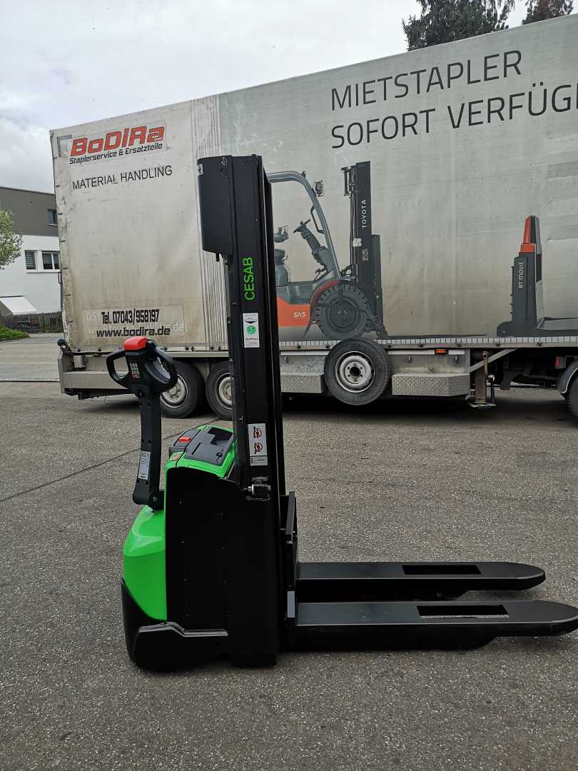 Used Forklift Cesab S210 Balstdakšu krautņotājs ar dīseli (Image 9) Used Forklift Cesab S210 Balstdakšu krautņotājs ar dīseli (Image 9)