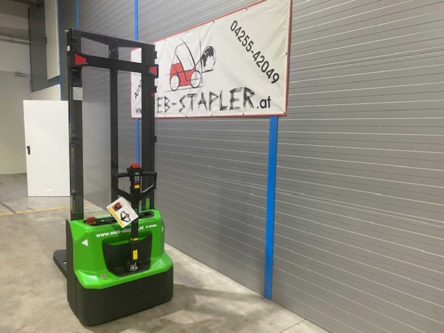 Used Forklift Cesab S010i Balstdakšu krautņotājs ar dīseli (Image 4) Used Forklift Cesab S010i Balstdakšu krautņotājs ar dīseli (Image 4)