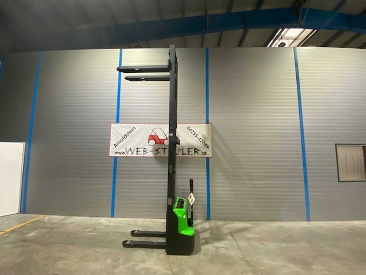 Used Forklift Cesab S010i Balstdakšu krautņotājs ar dīseli (Image 6) Used Forklift Cesab S010i Balstdakšu krautņotājs ar dīseli (Image 6)