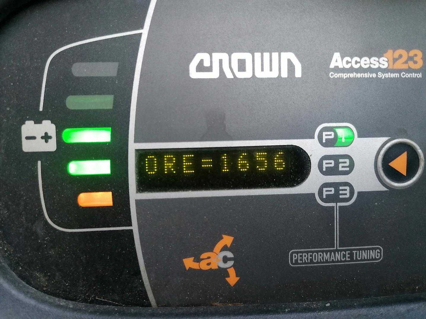 Used Forklift Crown ES 4000 1.6 TT Balstdakšu krautņotājs ar dīseli (Image 6)