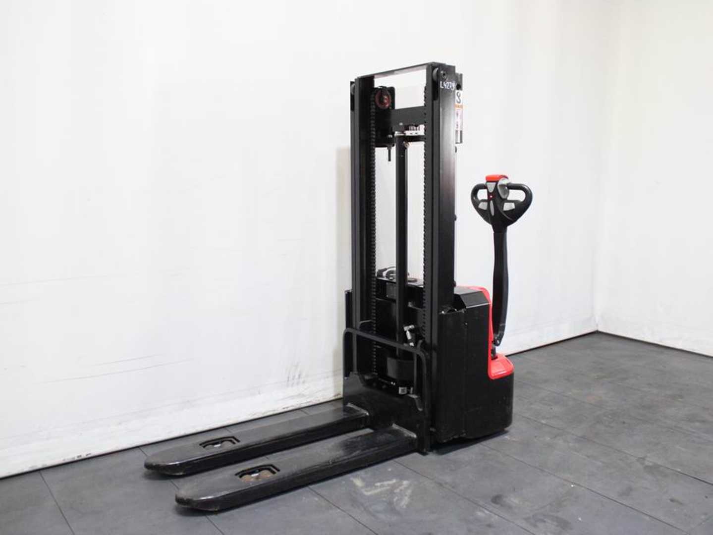 Used Forklift Hangcha CDD10-AMC1-L Balstdakšu krautņotājs ar dīseli (Image 1)
