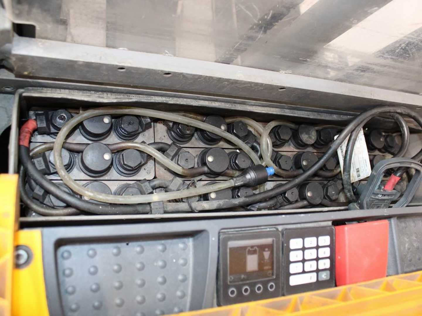 Used Forklift Jungheinrich EJC 110 250ZT Balstdakšu krautņotājs ar dīseli (Image 3) Used Forklift Jungheinrich EJC 110 250ZT Balstdakšu krautņotājs ar dīseli (Image 3)