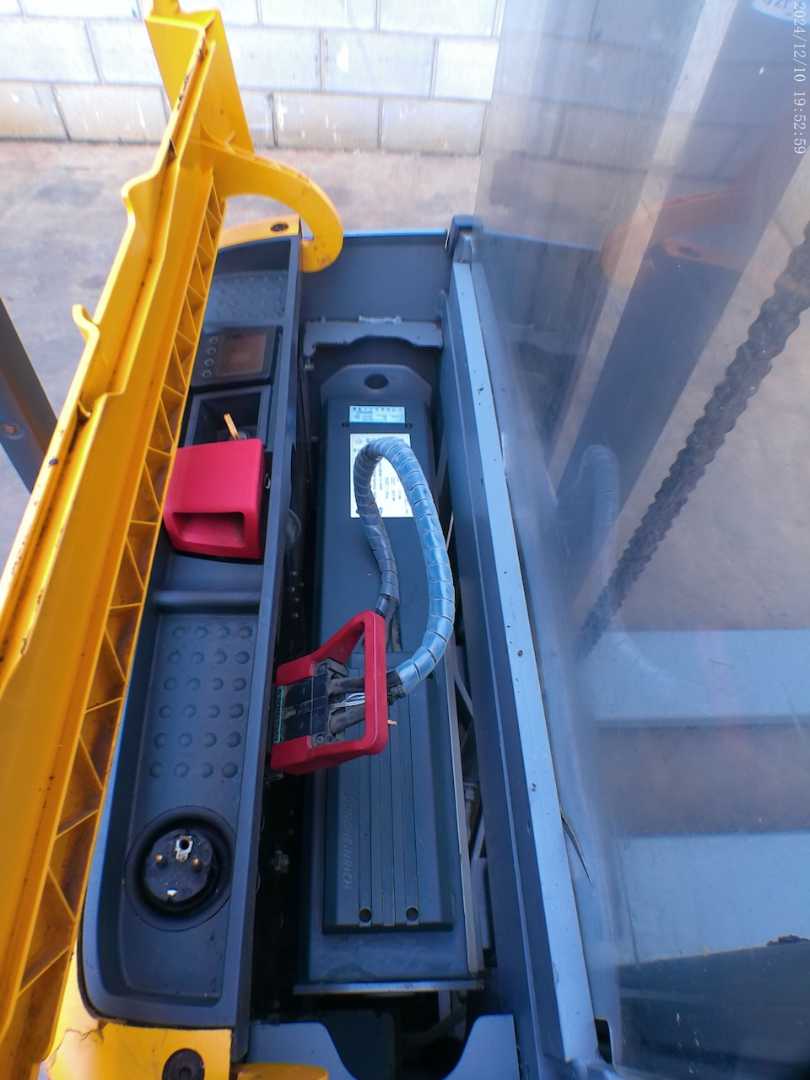Used Forklift Jungheinrich EJC 110 250 ZT Li-Ion Balstdakšu krautņotājs ar dīseli (Image 6) Used Forklift Jungheinrich EJC 110 250 ZT Li-Ion Balstdakšu krautņotājs ar dīseli (Image 6)
