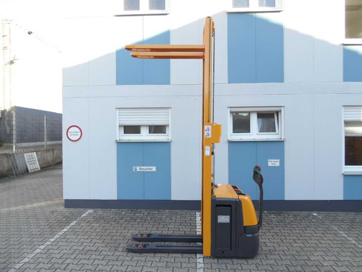 Used Forklift Jungheinrich EJC 212z - neue Batterie - Initialhub (Basishub) Balstdakšu krautņotājs ar dīseli (Image 6)