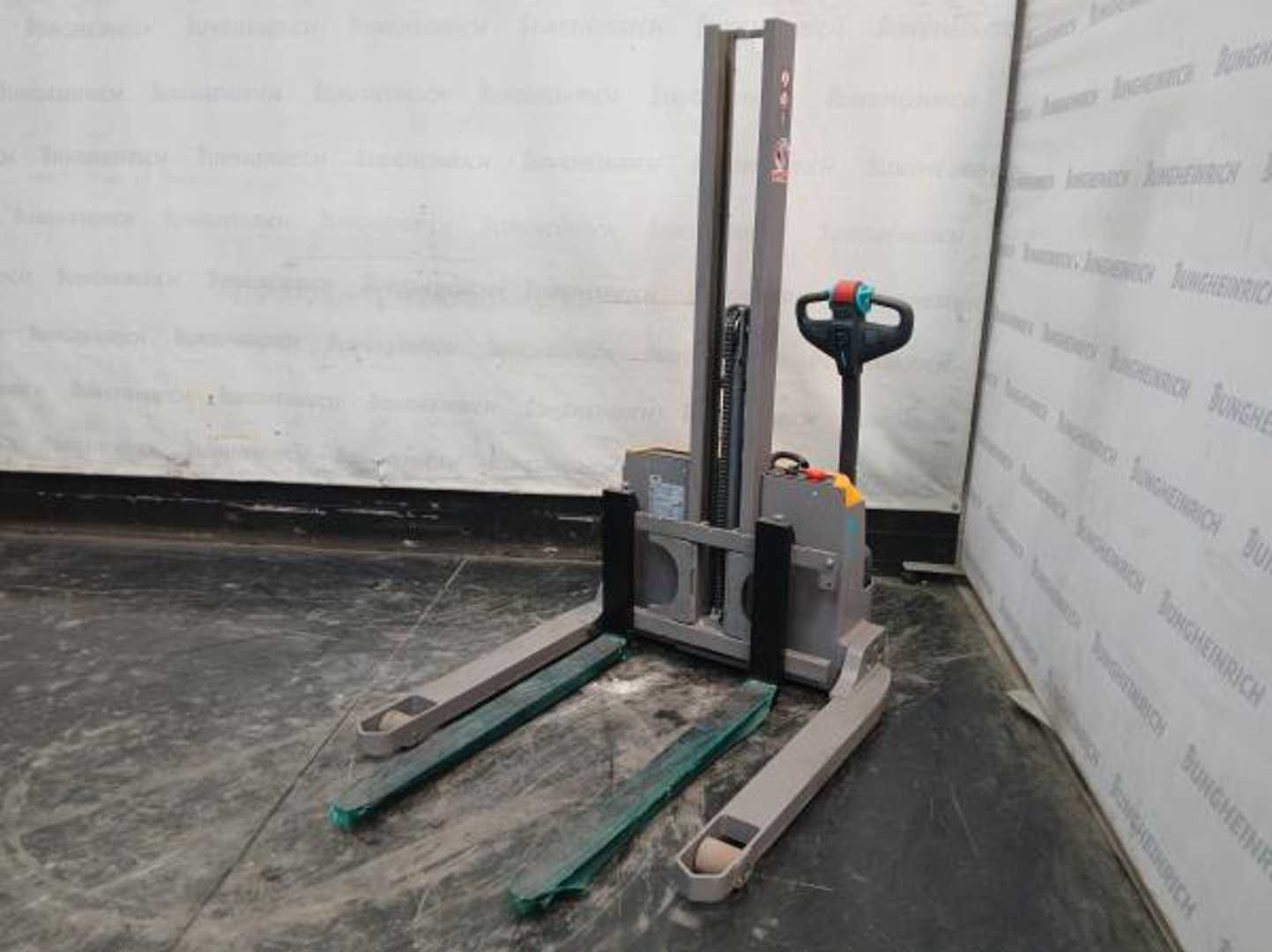 Used Forklift Jungheinrich EJC M10i b G 115 154 E Balstdakšu krautņotājs ar dīseli (Image 2)