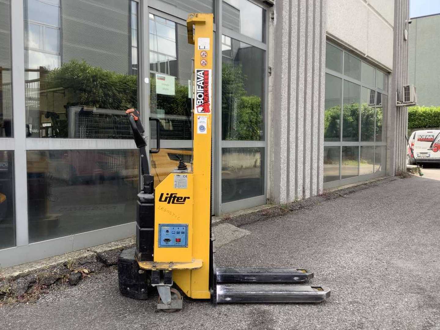 Used Forklift Lifter G10/16 Balstdakšu krautņotājs ar dīseli (Image 5)