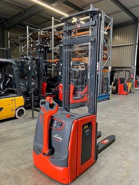 Used Forklift Linde L14 ION Balstdakšu krautņotājs ar dīseli (Image 12) Used Forklift Linde L14 ION Balstdakšu krautņotājs ar dīseli (Image 12)