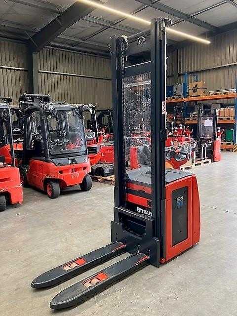 Used Forklift Linde L14 ION Balstdakšu krautņotājs ar dīseli (Image 11) Used Forklift Linde L14 ION Balstdakšu krautņotājs ar dīseli (Image 11)