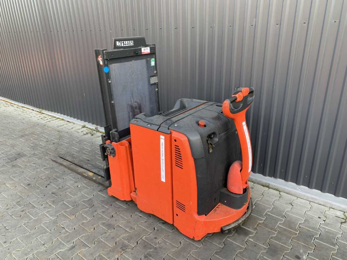 Used Forklift Linde L06AC Balstdakšu krautņotājs ar dīseli (Image 3) Used Forklift Linde L06AC Balstdakšu krautņotājs ar dīseli (Image 3)