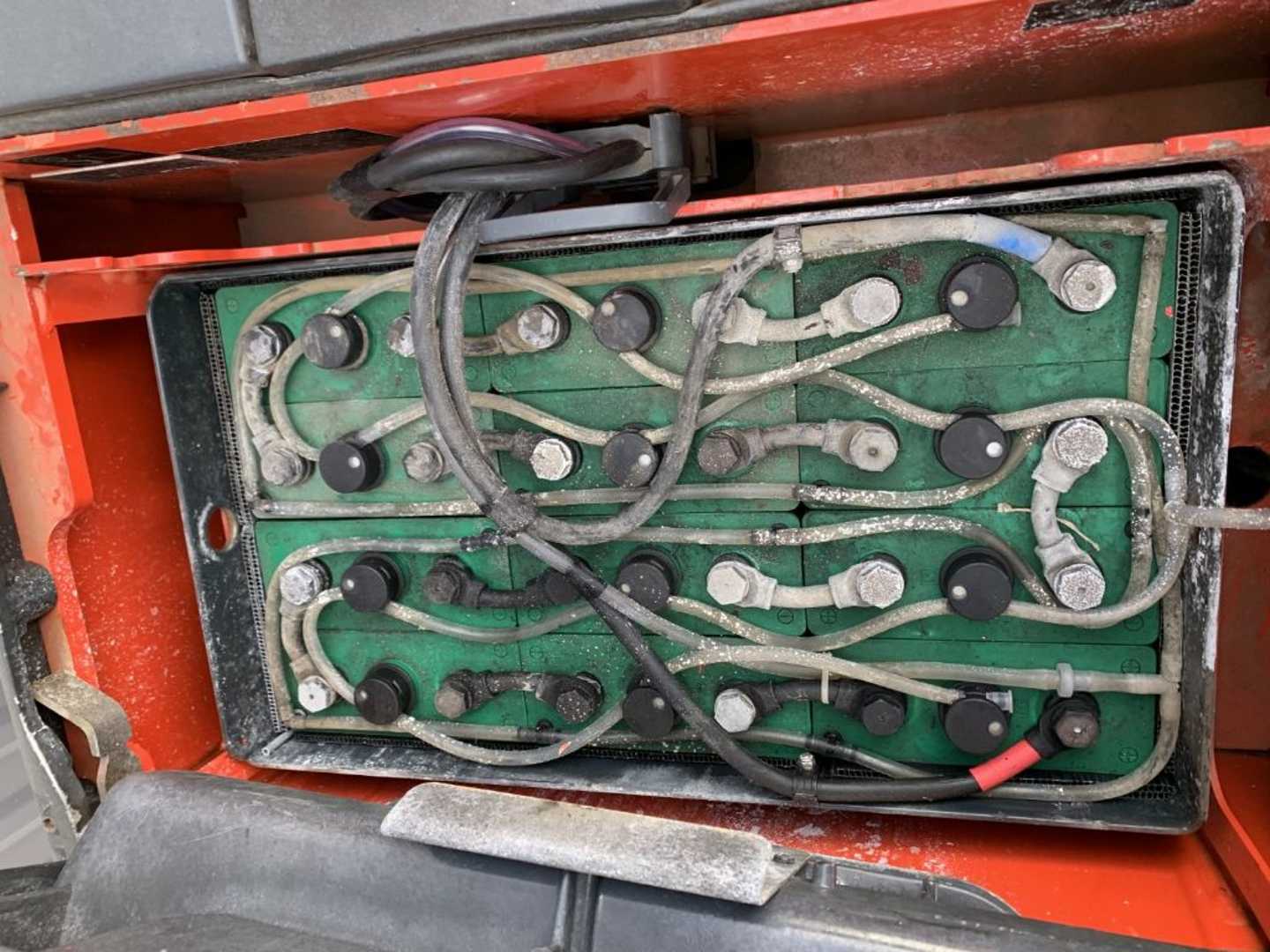 Used Forklift Linde D12AP Balstdakšu krautņotājs ar dīseli (Image 5) Used Forklift Linde D12AP Balstdakšu krautņotājs ar dīseli (Image 5)