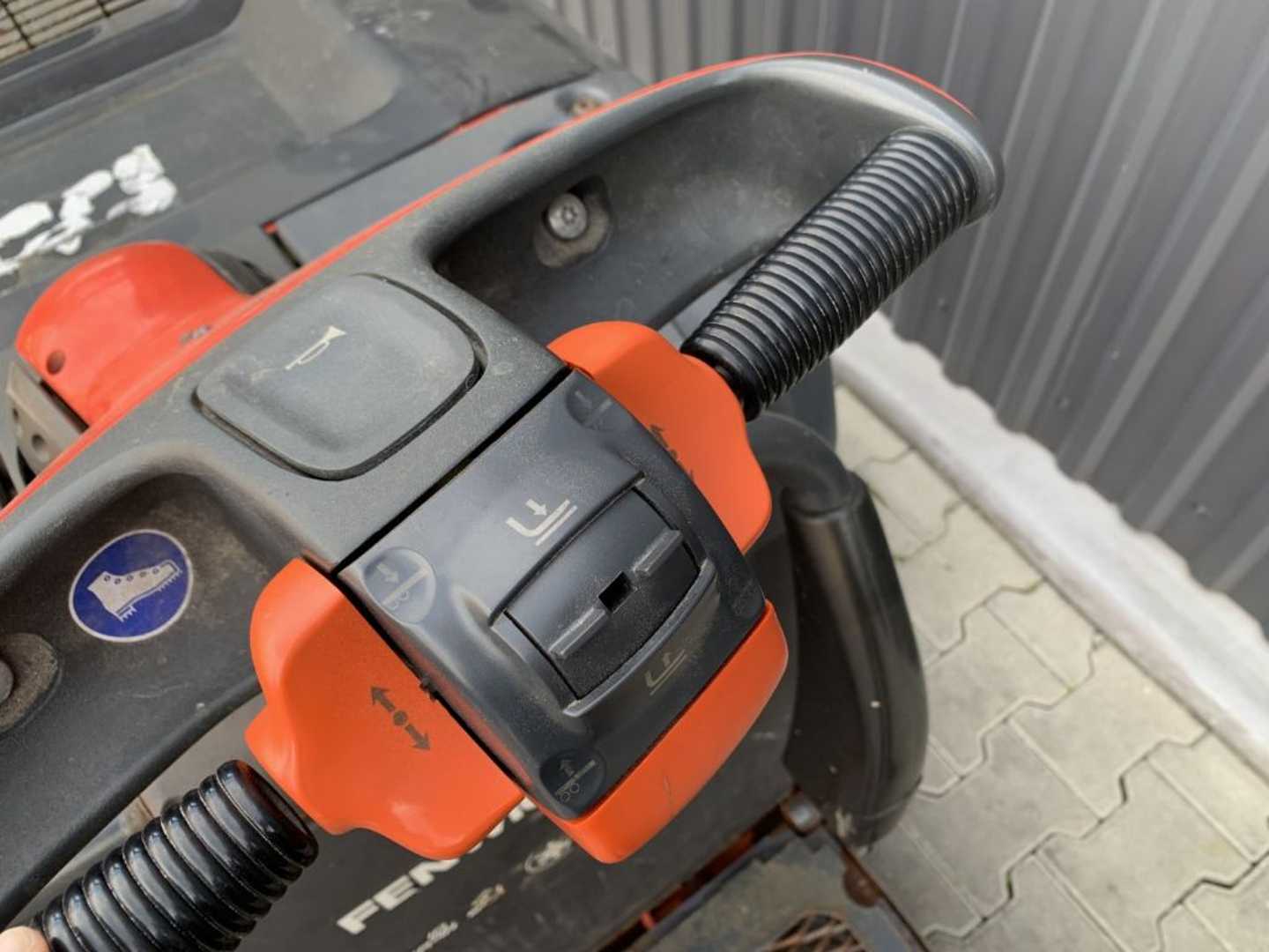Used Forklift Linde D12AP Balstdakšu krautņotājs ar dīseli (Image 8) Used Forklift Linde D12AP Balstdakšu krautņotājs ar dīseli (Image 8)