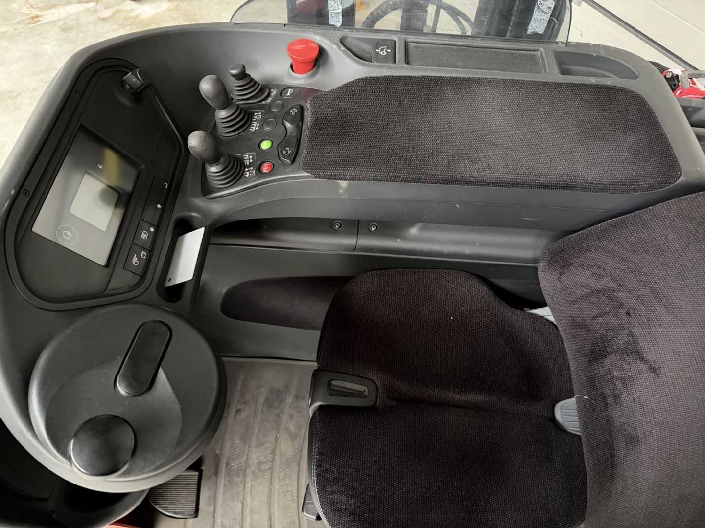 Used Forklift Linde R20-01 Balstdakšu krautņotājs ar dīseli (Image 2) Used Forklift Linde R20-01 Balstdakšu krautņotājs ar dīseli (Image 2)