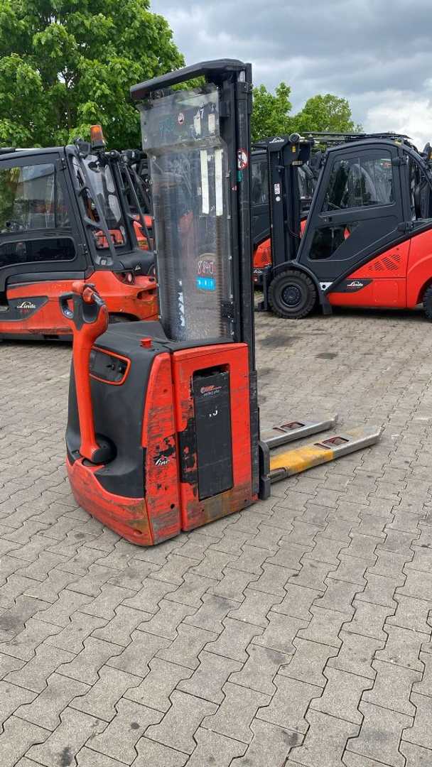 Used Forklift Linde L 16/1173 Balstdakšu krautņotājs ar dīseli (Image 2) Used Forklift Linde L 16/1173 Balstdakšu krautņotājs ar dīseli (Image 2)