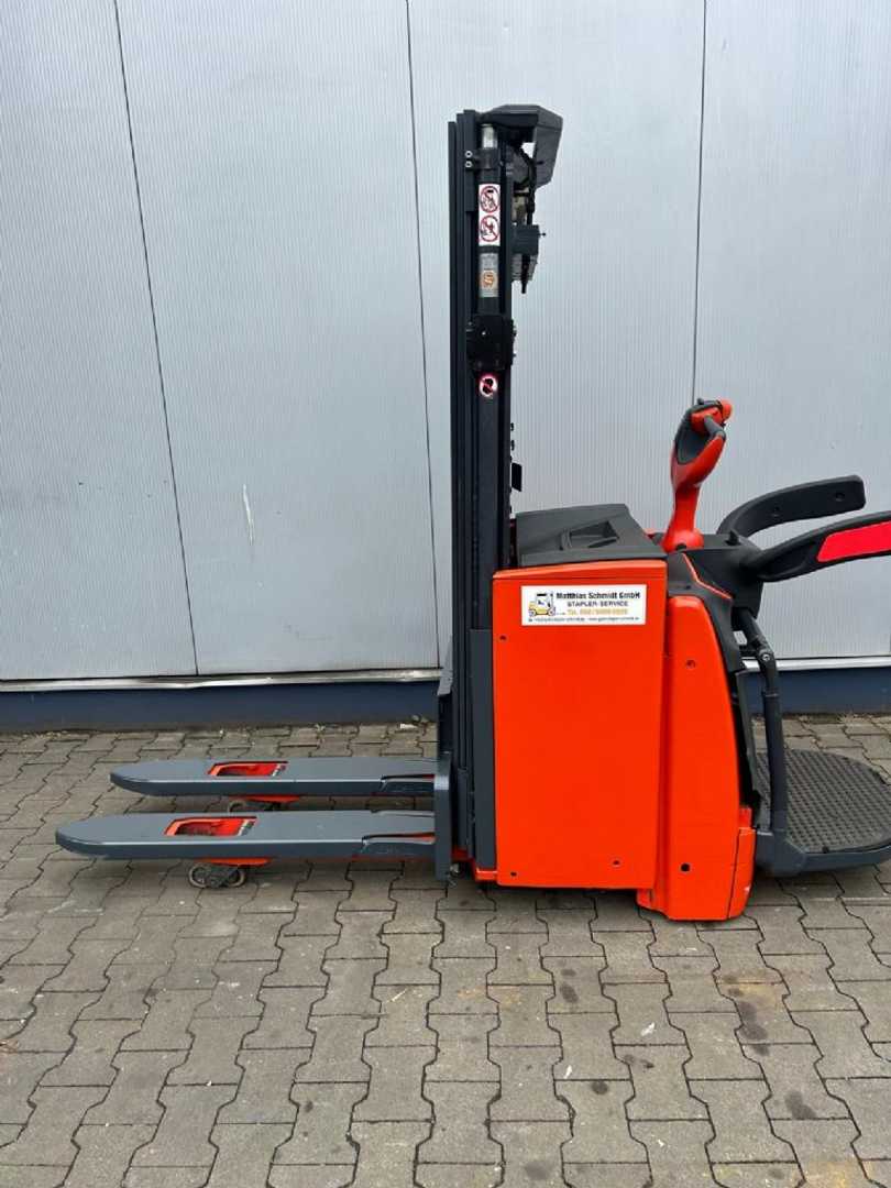 Used Forklift Linde L16 AP-I Balstdakšu krautņotājs ar dīseli (Image 4) Used Forklift Linde L16 AP-I Balstdakšu krautņotājs ar dīseli (Image 4)