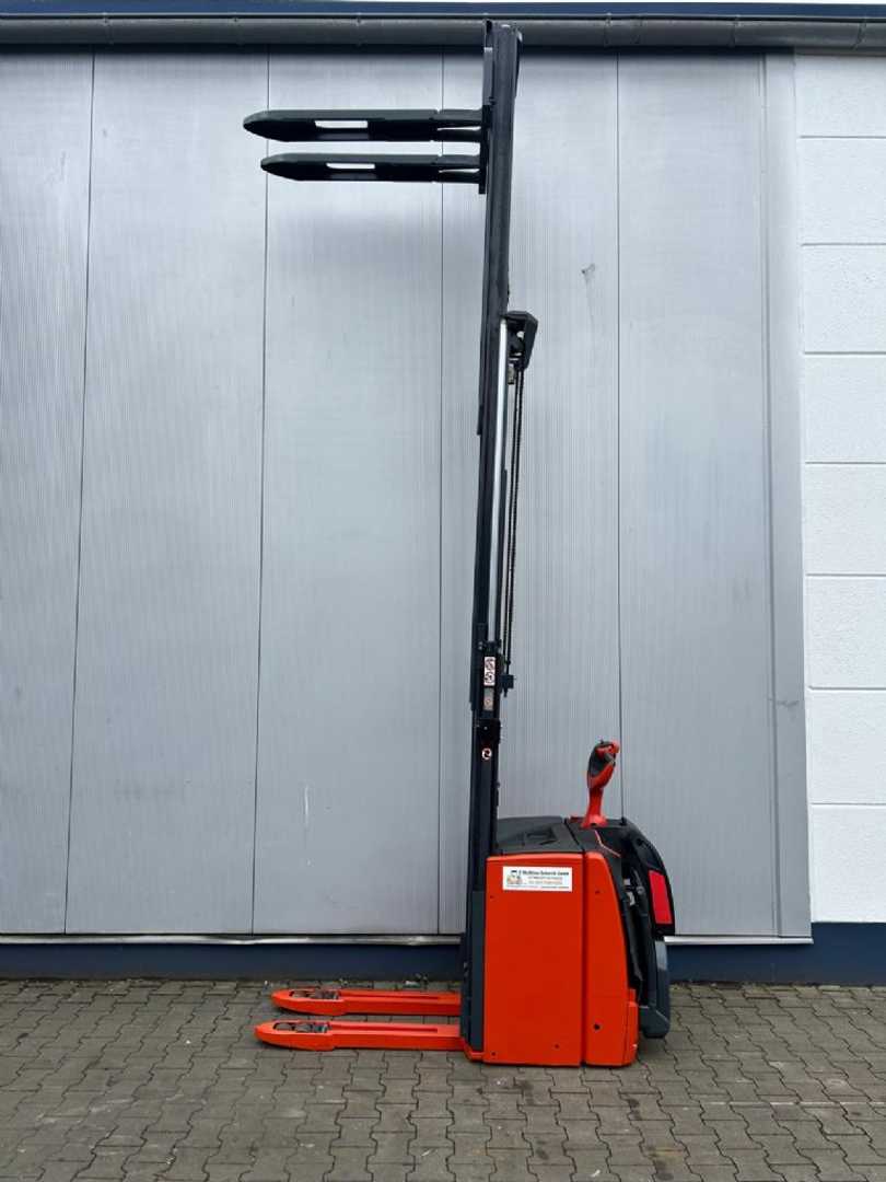 Used Forklift Linde L16 AP-I Balstdakšu krautņotājs ar dīseli (Image 6) Used Forklift Linde L16 AP-I Balstdakšu krautņotājs ar dīseli (Image 6)