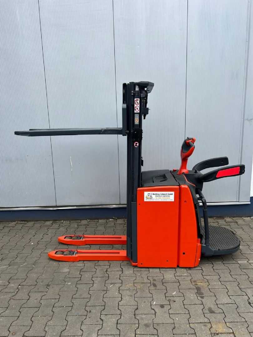 Used Forklift Linde L16 AP-I Balstdakšu krautņotājs ar dīseli (Image 7) Used Forklift Linde L16 AP-I Balstdakšu krautņotājs ar dīseli (Image 7)