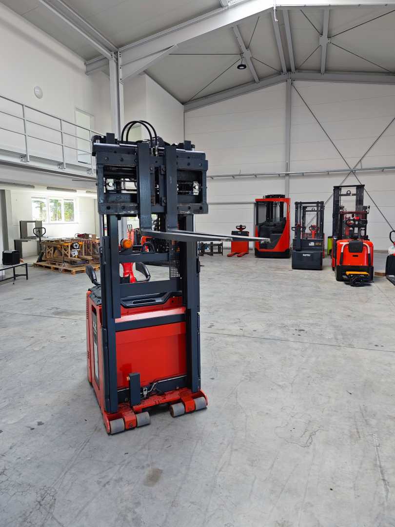 Used Forklift Linde L06 AC AP Balstdakšu krautņotājs ar dīseli (Image 6) Used Forklift Linde L06 AC AP Balstdakšu krautņotājs ar dīseli (Image 6)