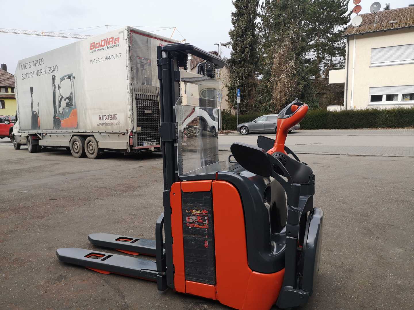 Used Forklift Linde L16 AP Balstdakšu krautņotājs ar dīseli (Image 15) Used Forklift Linde L16 AP Balstdakšu krautņotājs ar dīseli (Image 15)