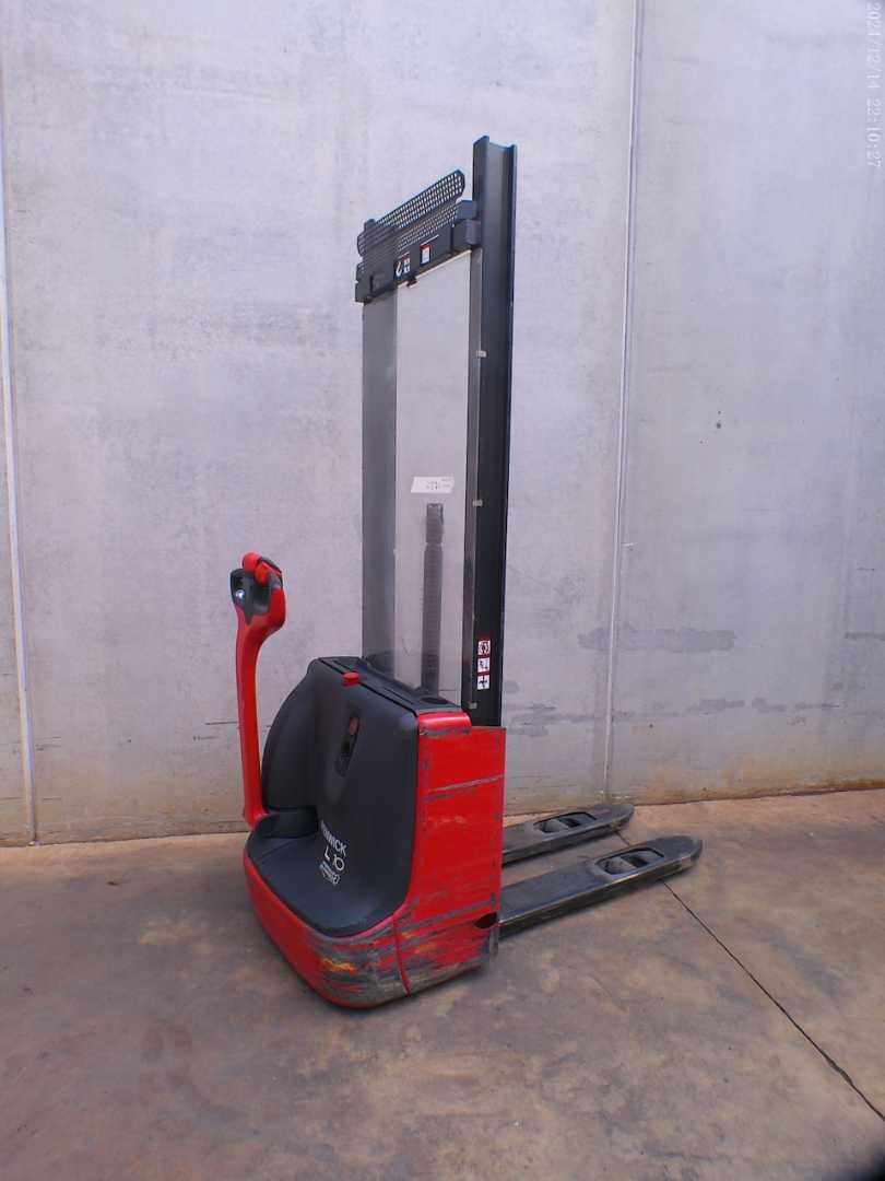 Used Forklift Linde L 10 Balstdakšu krautņotājs ar dīseli (Image 19) Used Forklift Linde L 10 Balstdakšu krautņotājs ar dīseli (Image 19)