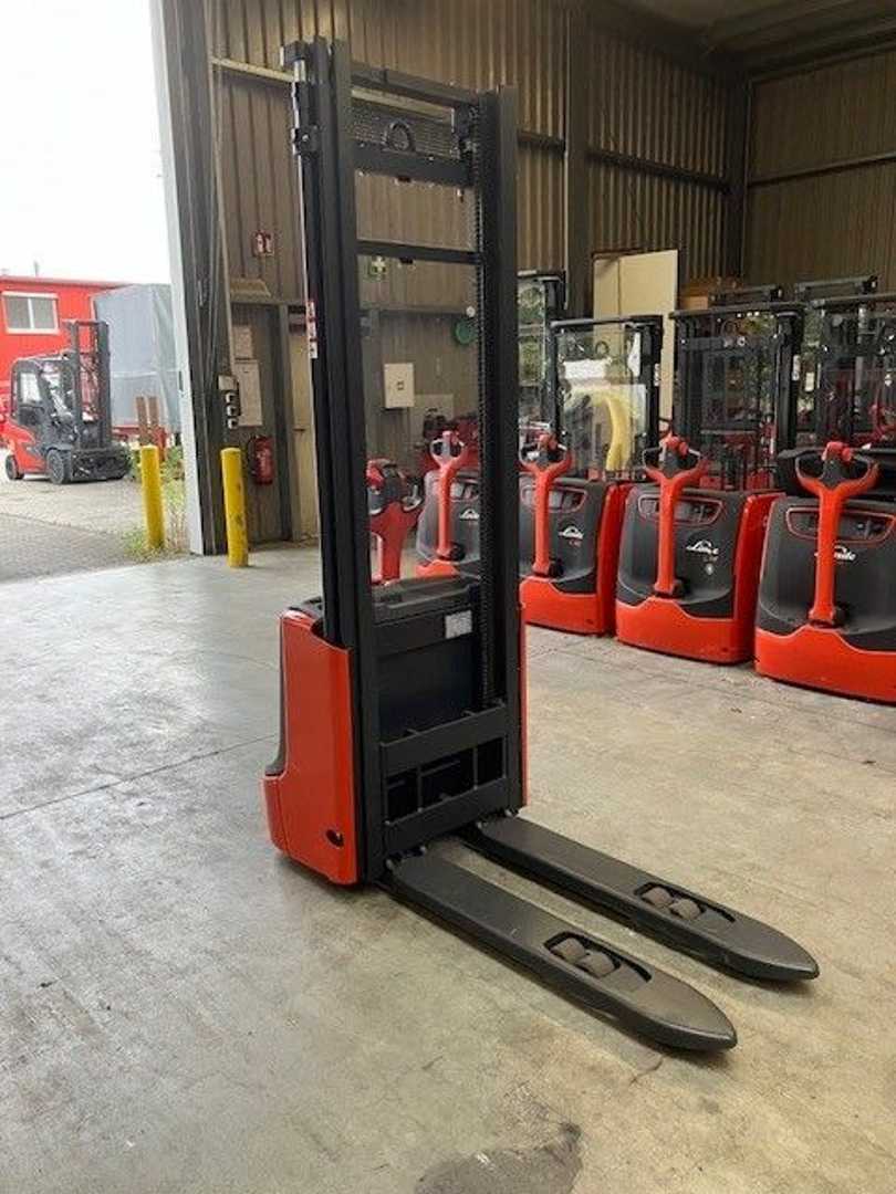 Used Forklift Linde L12 Balstdakšu krautņotājs ar dīseli (Image 2)