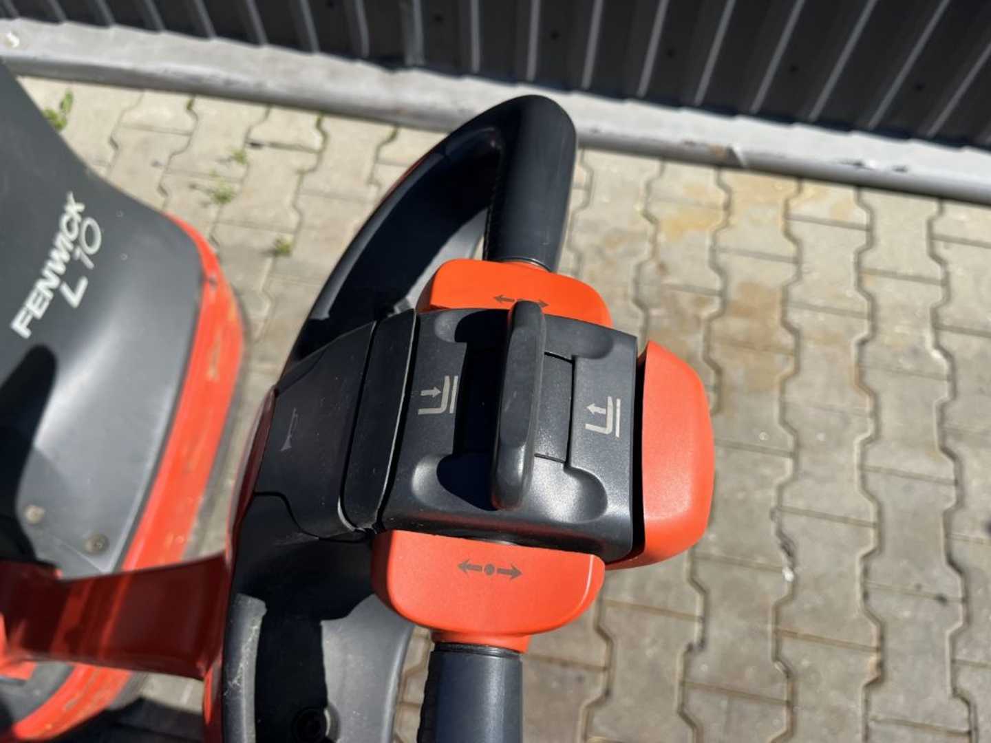 Used Forklift Linde L10 Balstdakšu krautņotājs ar dīseli (Image 8) Used Forklift Linde L10 Balstdakšu krautņotājs ar dīseli (Image 8)