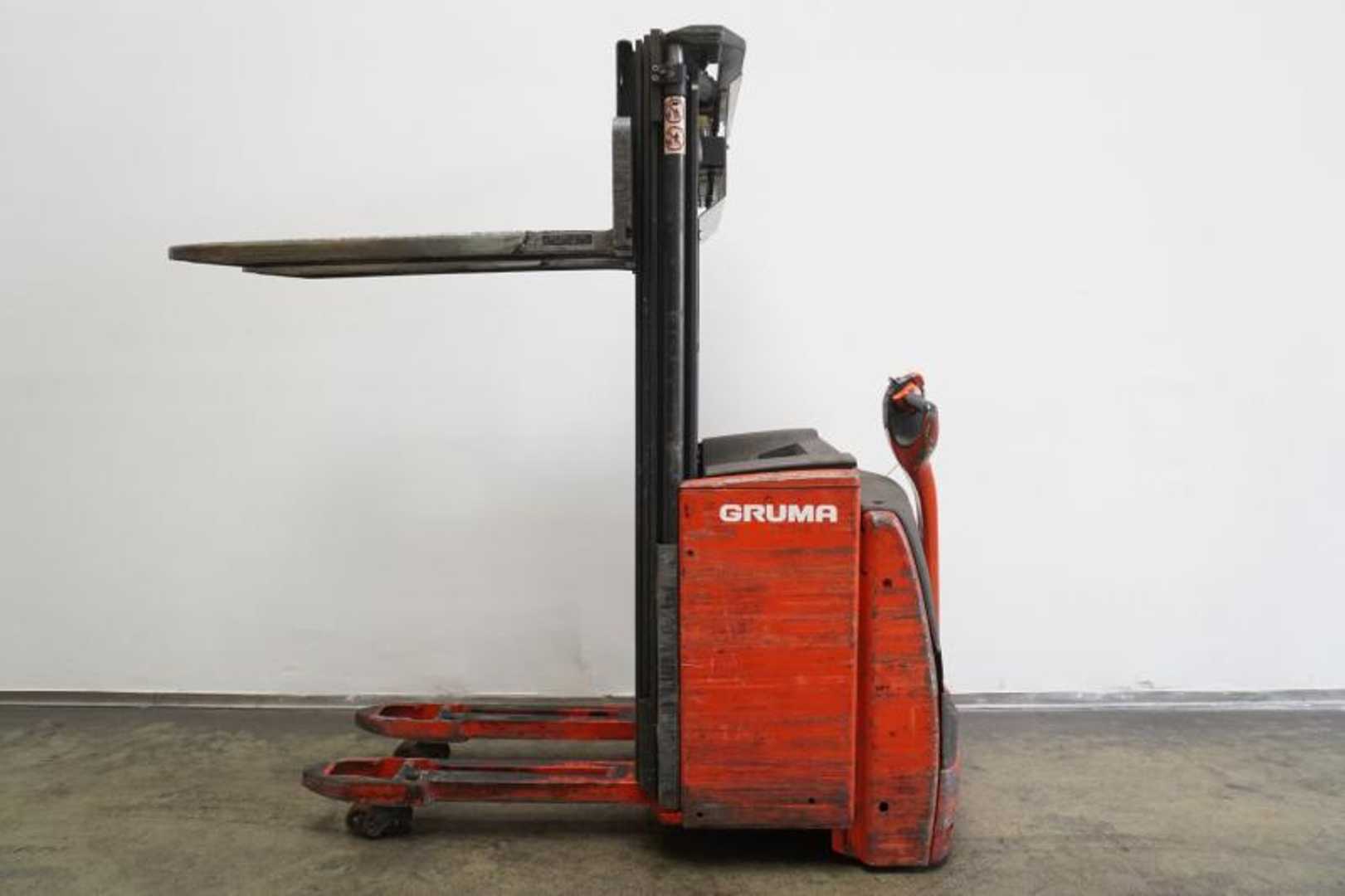 Used Forklift Linde L 16 i 1173 Balstdakšu krautņotājs ar dīseli (Image 3)