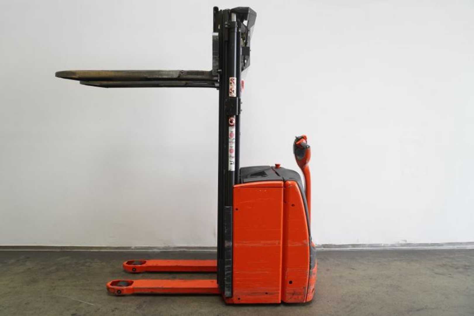 Used Forklift Linde L 16 1173 Balstdakšu krautņotājs ar dīseli (Image 3) Used Forklift Linde L 16 1173 Balstdakšu krautņotājs ar dīseli (Image 3)