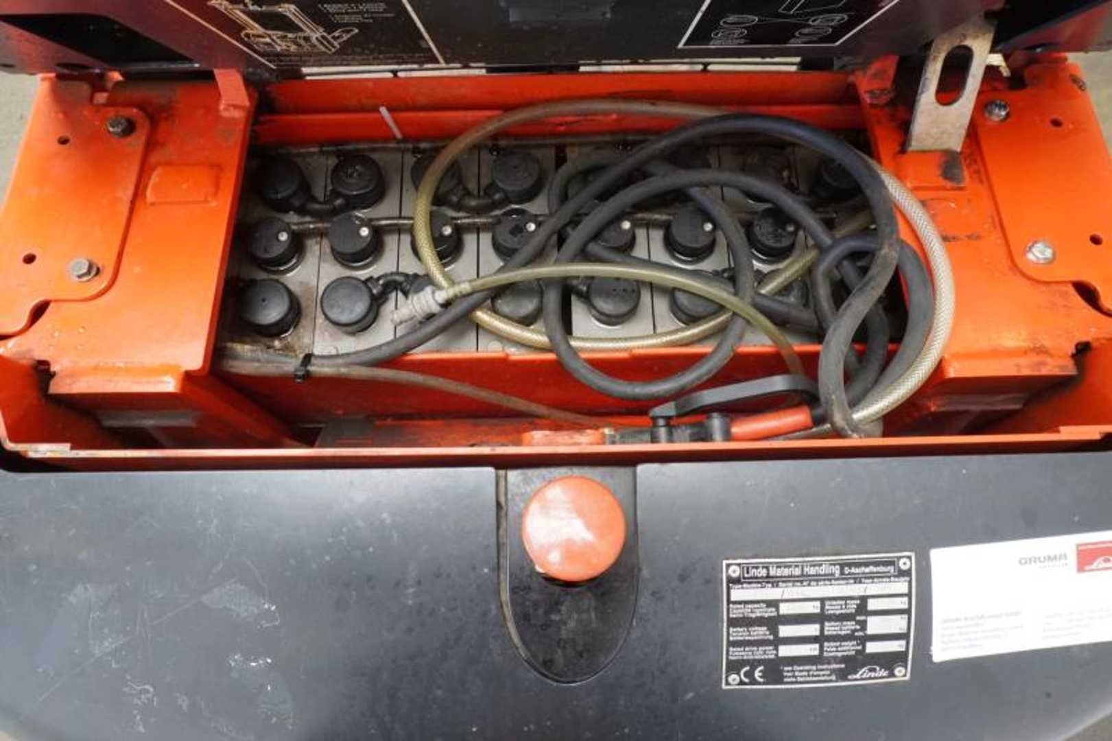 Used Forklift Linde L 14 i 372 Balstdakšu krautņotājs ar dīseli (Image 4)