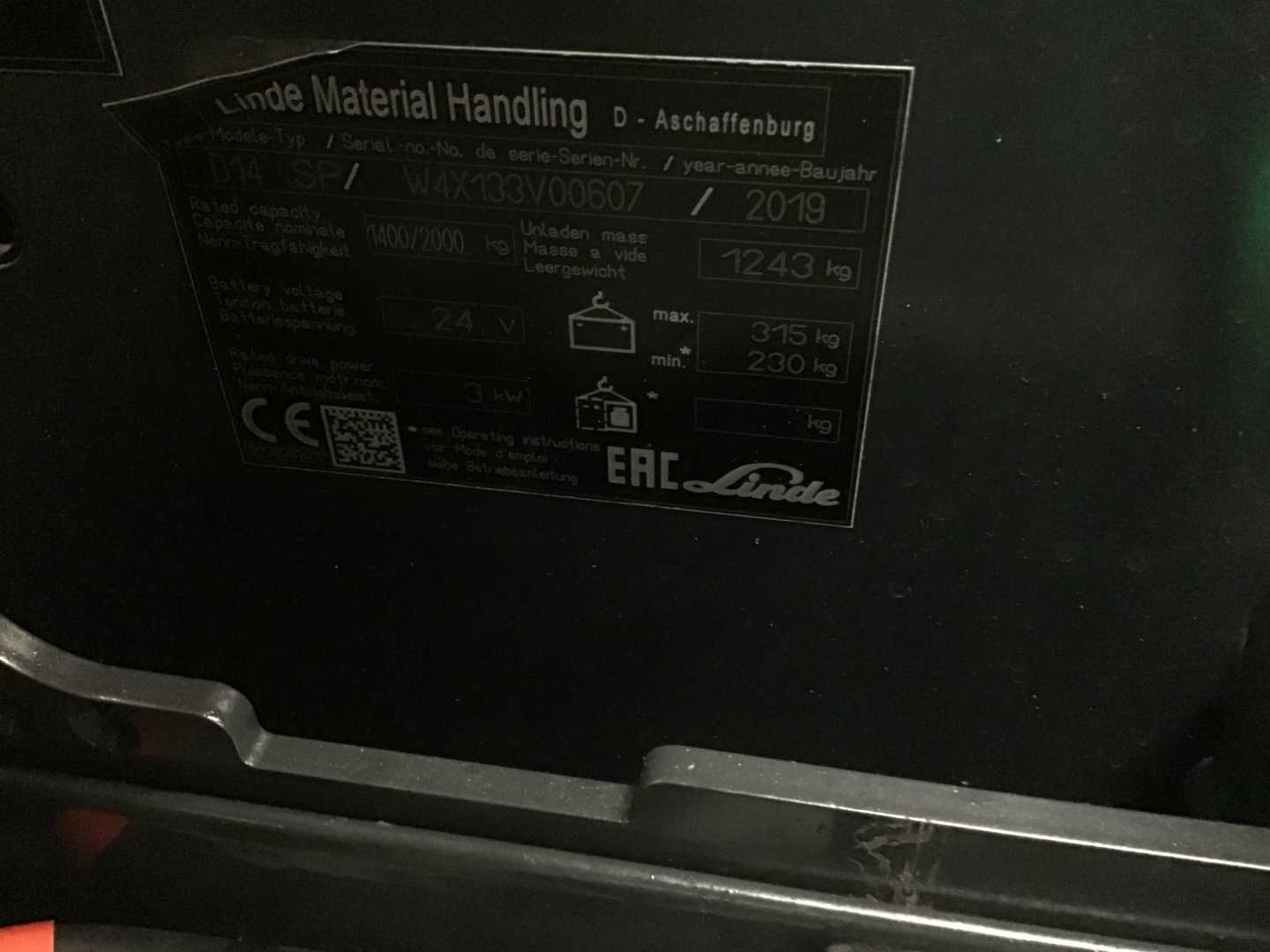 Used Forklift Linde D14SP Balstdakšu krautņotājs ar dīseli (Image 5) Used Forklift Linde D14SP Balstdakšu krautņotājs ar dīseli (Image 5)
