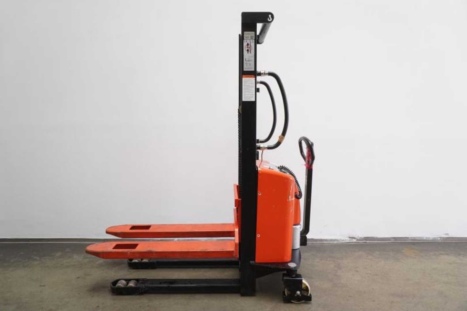 Used Forklift Other 1104015EHS16 Balstdakšu krautņotājs ar dīseli (Image 3) Used Forklift Other 1104015EHS16 Balstdakšu krautņotājs ar dīseli (Image 3)