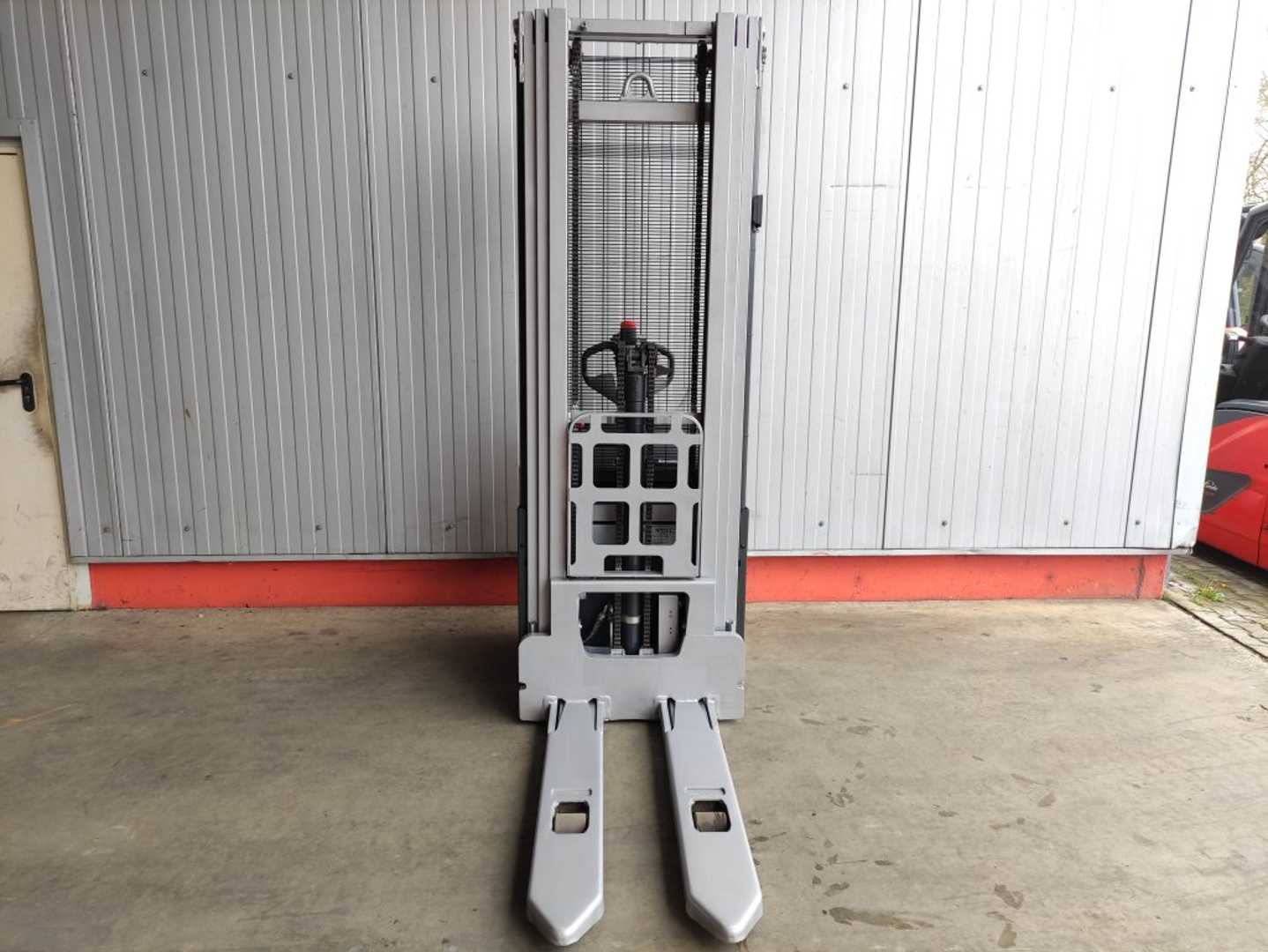 Used Forklift STILL EXV 14 Balstdakšu krautņotājs ar dīseli (Image 3)