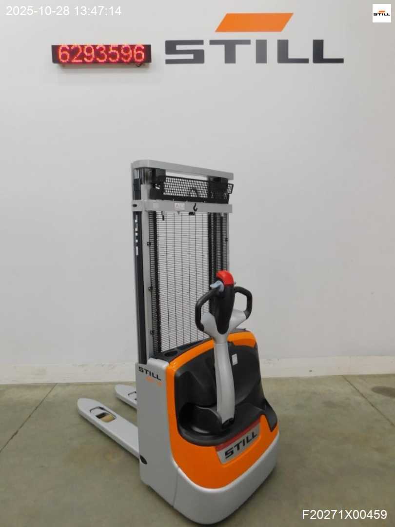 Used Forklift STILL EXV10 Balstdakšu krautņotājs ar dīseli (Image 3) Used Forklift STILL EXV10 Balstdakšu krautņotājs ar dīseli (Image 3)