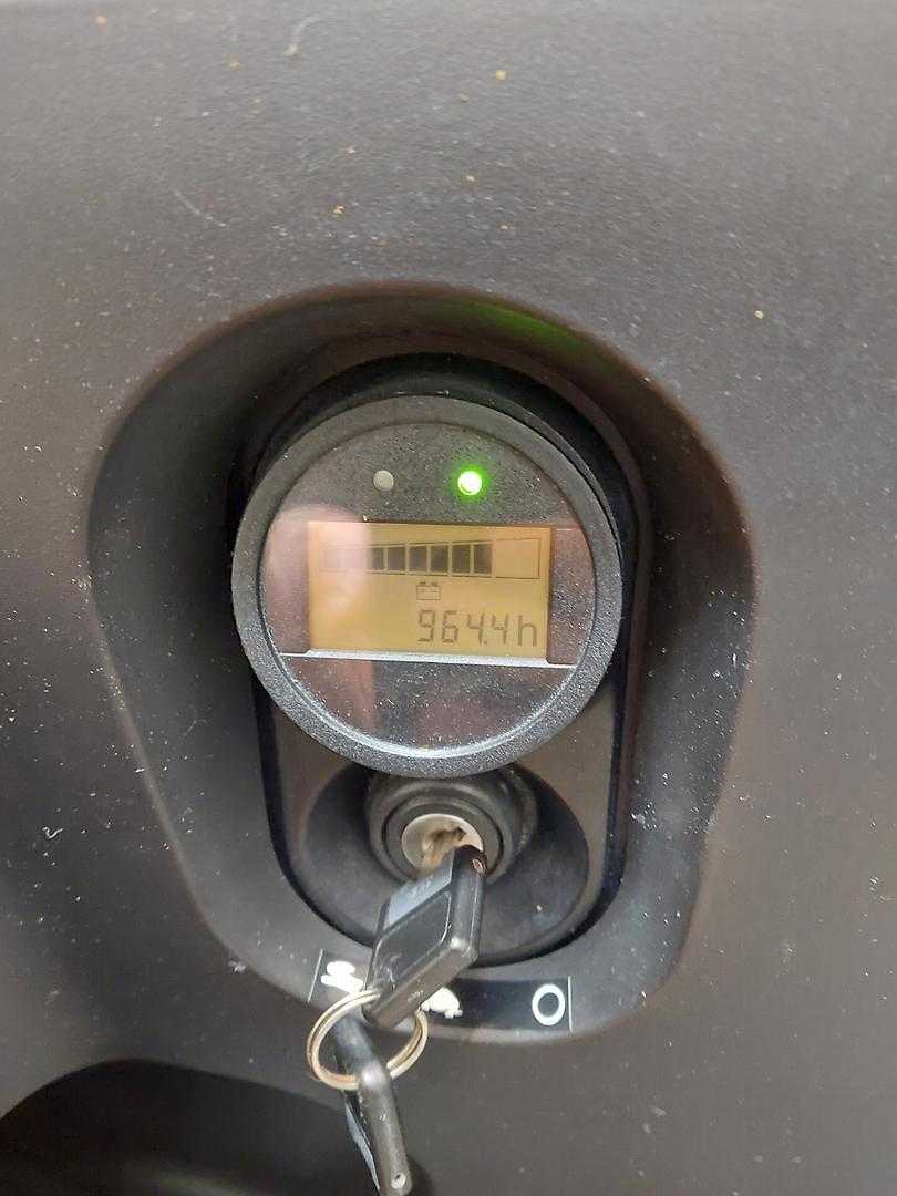 Used Forklift STILL EXV 12 Balstdakšu krautņotājs ar dīseli (Image 5) Used Forklift STILL EXV 12 Balstdakšu krautņotājs ar dīseli (Image 5)