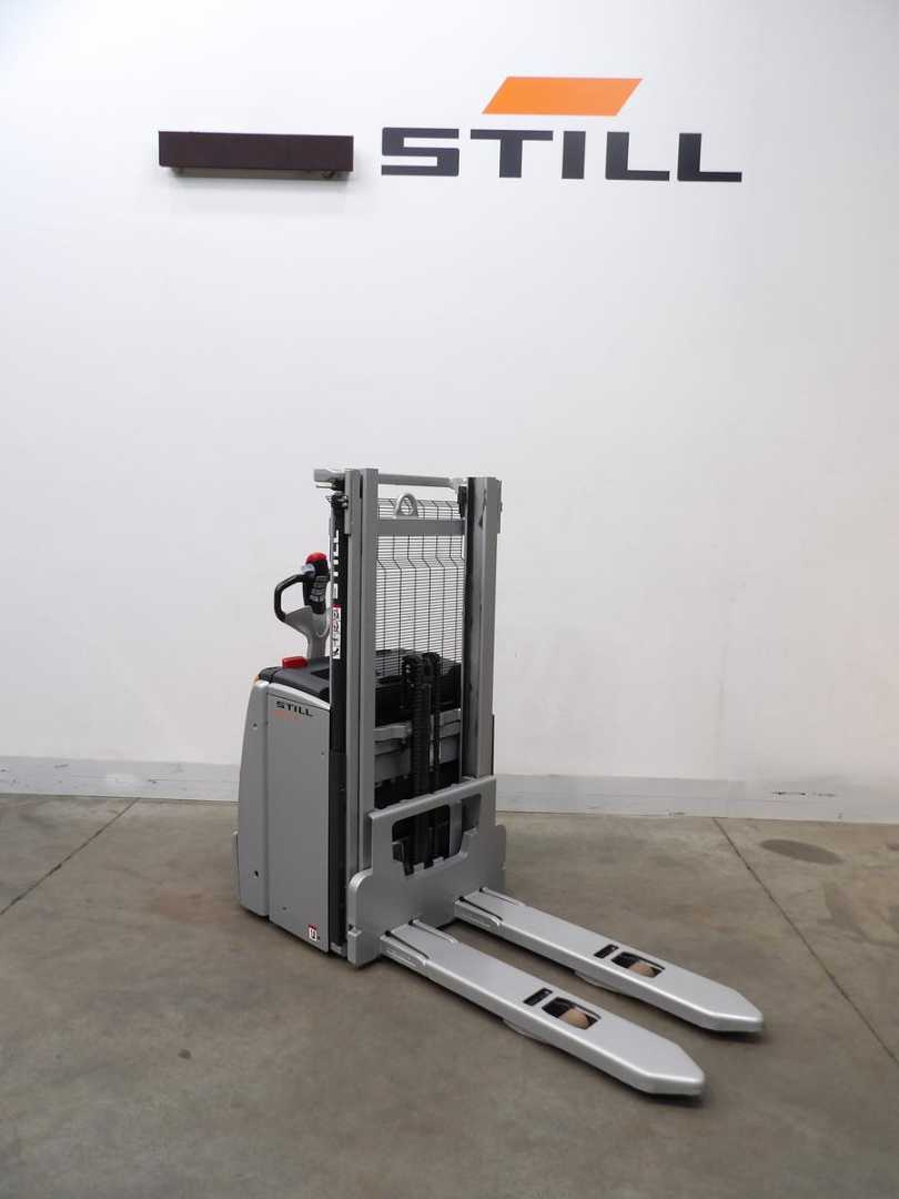 Used Forklift STILL EXV14I(INTEGR.LG) Balstdakšu krautņotājs ar dīseli (Image 4) Used Forklift STILL EXV14I(INTEGR.LG) Balstdakšu krautņotājs ar dīseli (Image 4)