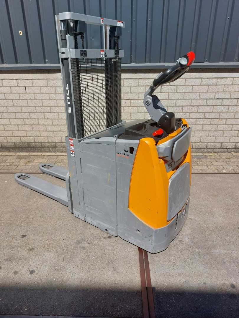 Used Forklift STILL EXD-SF20/NWEBATT Balstdakšu krautņotājs ar dīseli (Image 5) Used Forklift STILL EXD-SF20/NWEBATT Balstdakšu krautņotājs ar dīseli (Image 5)