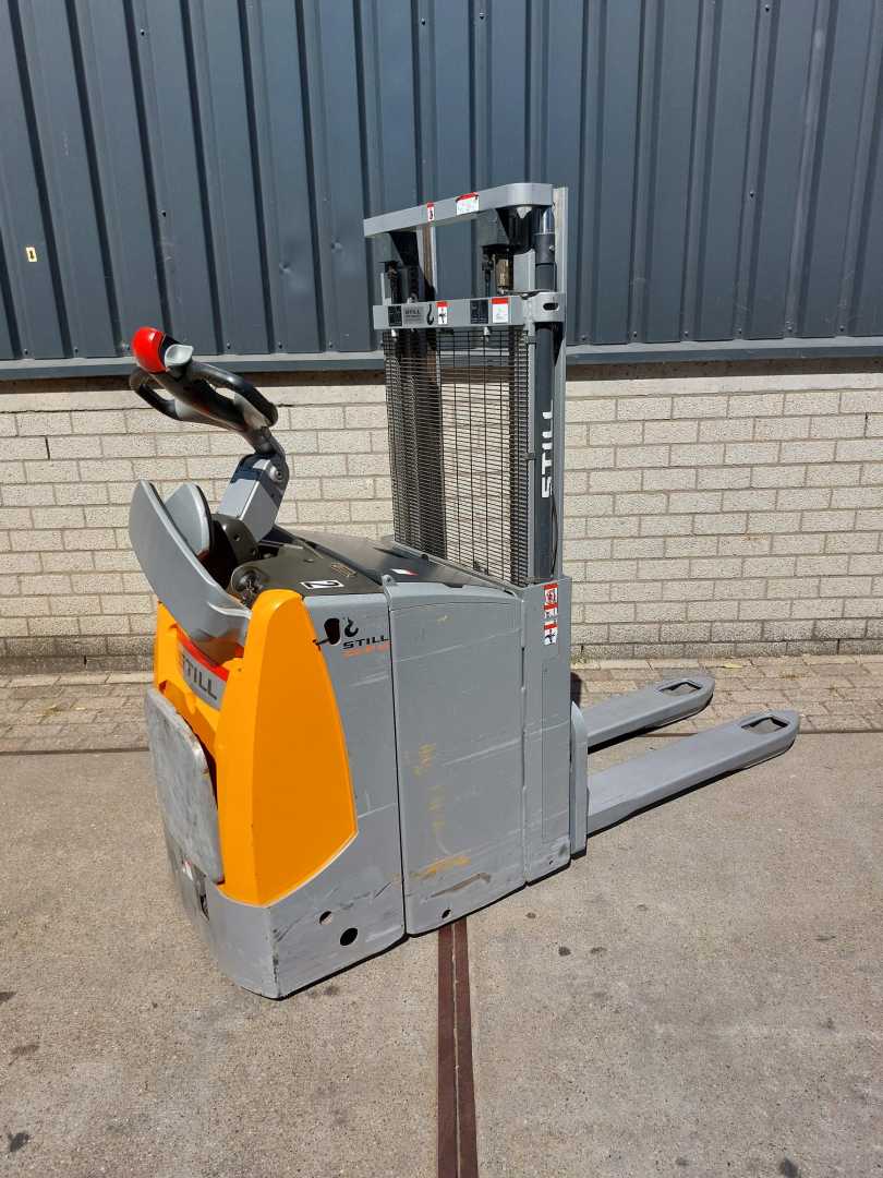 Used Forklift STILL EXD-SF20/NWEBATT Balstdakšu krautņotājs ar dīseli (Image 2) Used Forklift STILL EXD-SF20/NWEBATT Balstdakšu krautņotājs ar dīseli (Image 2)