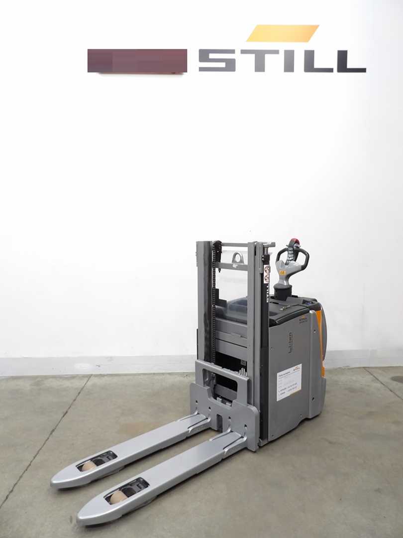 Used Forklift STILL EXDSF20LI-ION Balstdakšu krautņotājs ar dīseli (Image 2) Used Forklift STILL EXDSF20LI-ION Balstdakšu krautņotājs ar dīseli (Image 2)