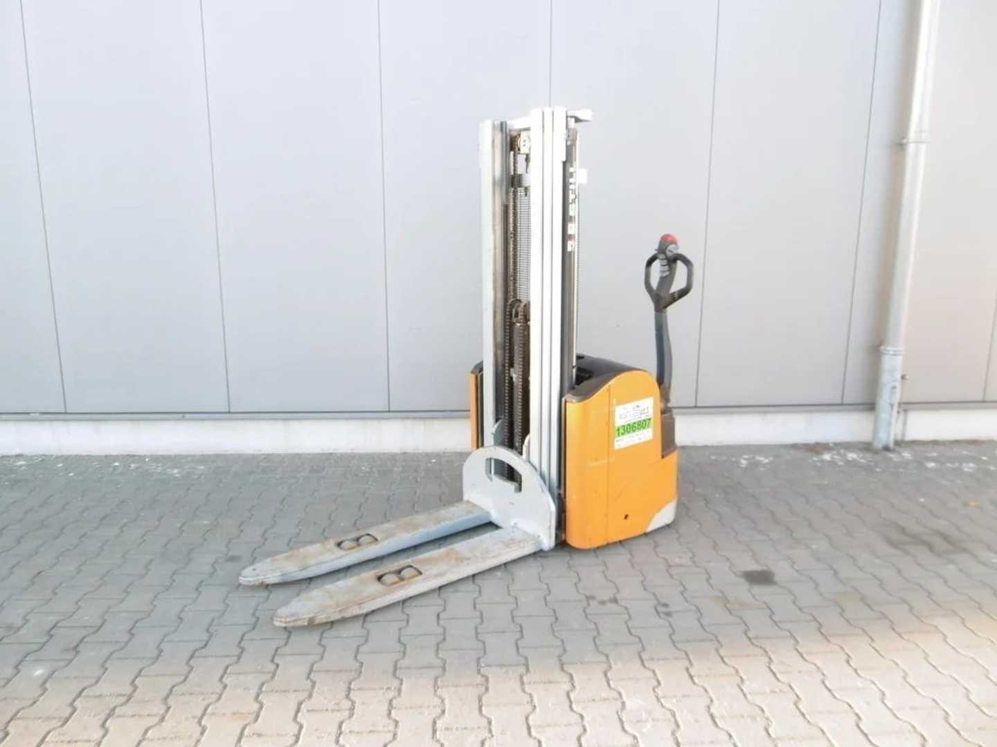 Used Forklift STILL EGV 16 Balstdakšu krautņotājs ar dīseli (Image 1) Used Forklift STILL EGV 16 Balstdakšu krautņotājs ar dīseli (Image 1)