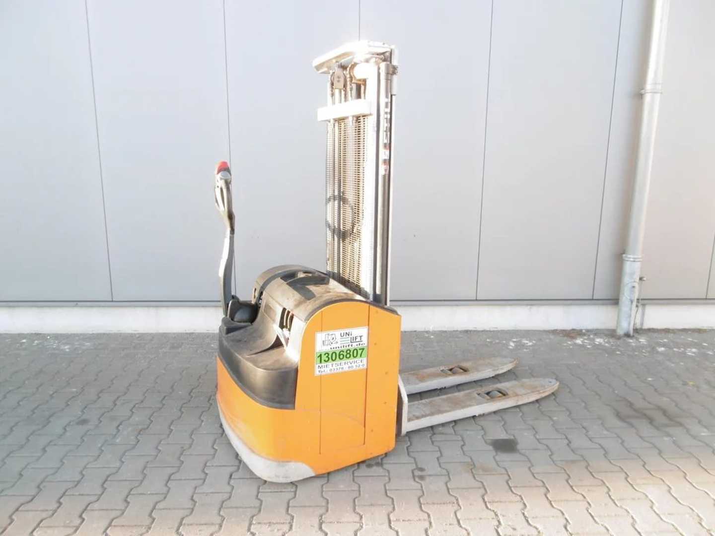 Used Forklift STILL EGV 16 Balstdakšu krautņotājs ar dīseli (Image 2) Used Forklift STILL EGV 16 Balstdakšu krautņotājs ar dīseli (Image 2)