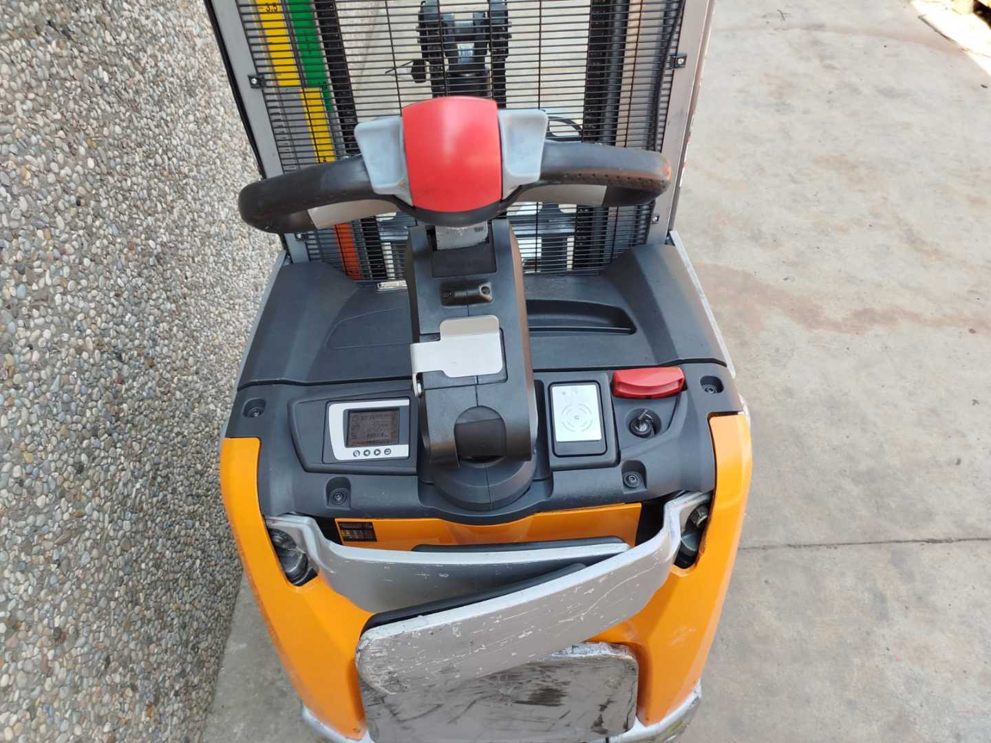 Used Forklift STILL EXV-SF14 Balstdakšu krautņotājs ar dīseli (Image 6) Used Forklift STILL EXV-SF14 Balstdakšu krautņotājs ar dīseli (Image 6)