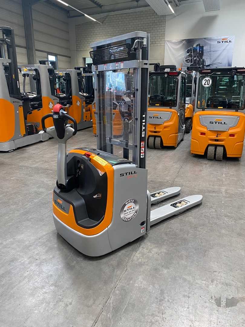 Used Forklift STILL EXV12I Balstdakšu krautņotājs ar dīseli (Image 2) Used Forklift STILL EXV12I Balstdakšu krautņotājs ar dīseli (Image 2)