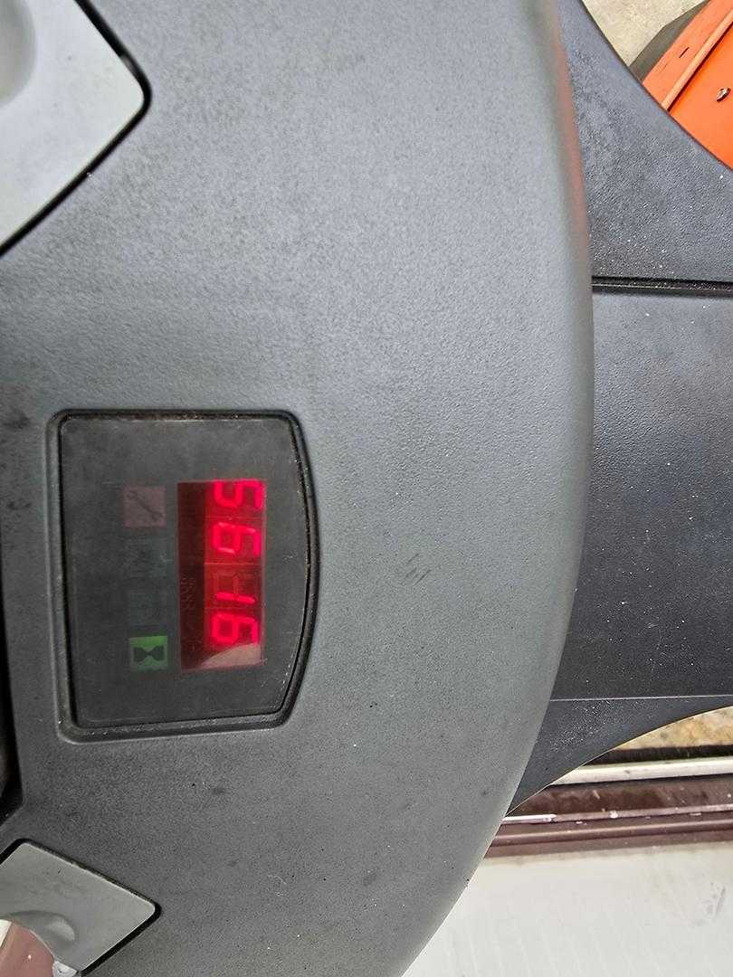 Used Forklift Toyota 7SM16D Balstdakšu krautņotājs ar dīseli (Image 5) Used Forklift Toyota 7SM16D Balstdakšu krautņotājs ar dīseli (Image 5)