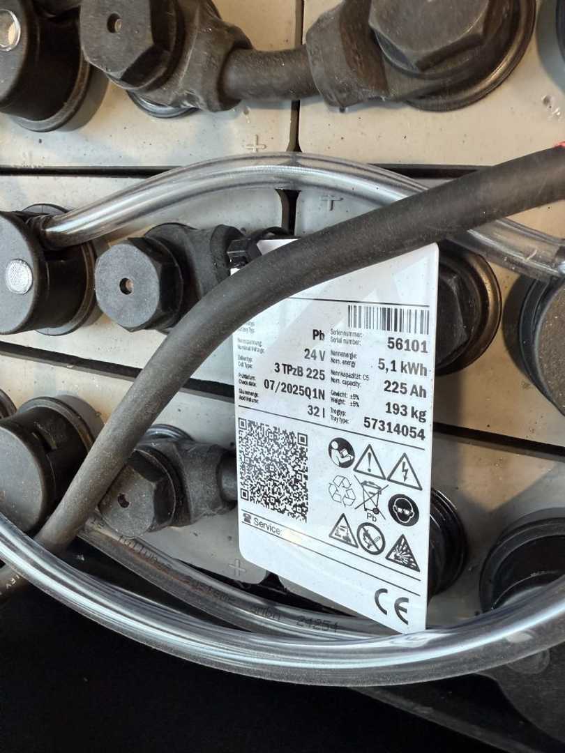 Used Forklift Toyota SWE 140 L / 2489 Std. / überholt Balstdakšu krautņotājs ar dīseli (Image 7) Used Forklift Toyota SWE 140 L / 2489 Std. / überholt Balstdakšu krautņotājs ar dīseli (Image 7)