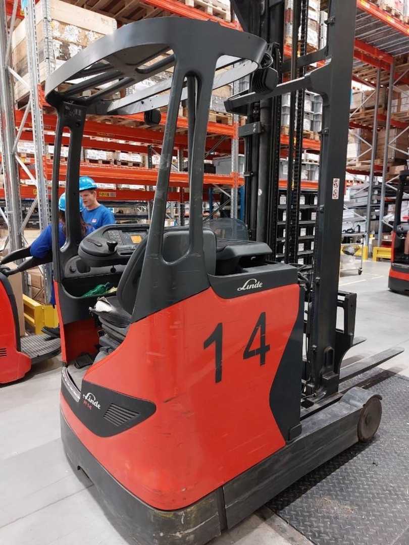 Used Forklift Linde R14 Bīdmasta iekrāvējs (Image 3) Used Forklift Linde R14 Bīdmasta iekrāvējs (Image 3)