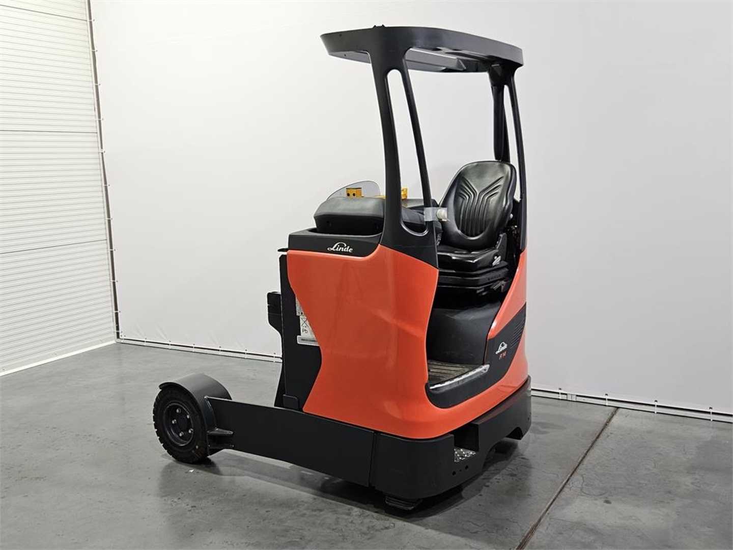 Used Forklift Linde R14G Bīdmasta iekrāvējs (Image 2) Used Forklift Linde R14G Bīdmasta iekrāvējs (Image 2)