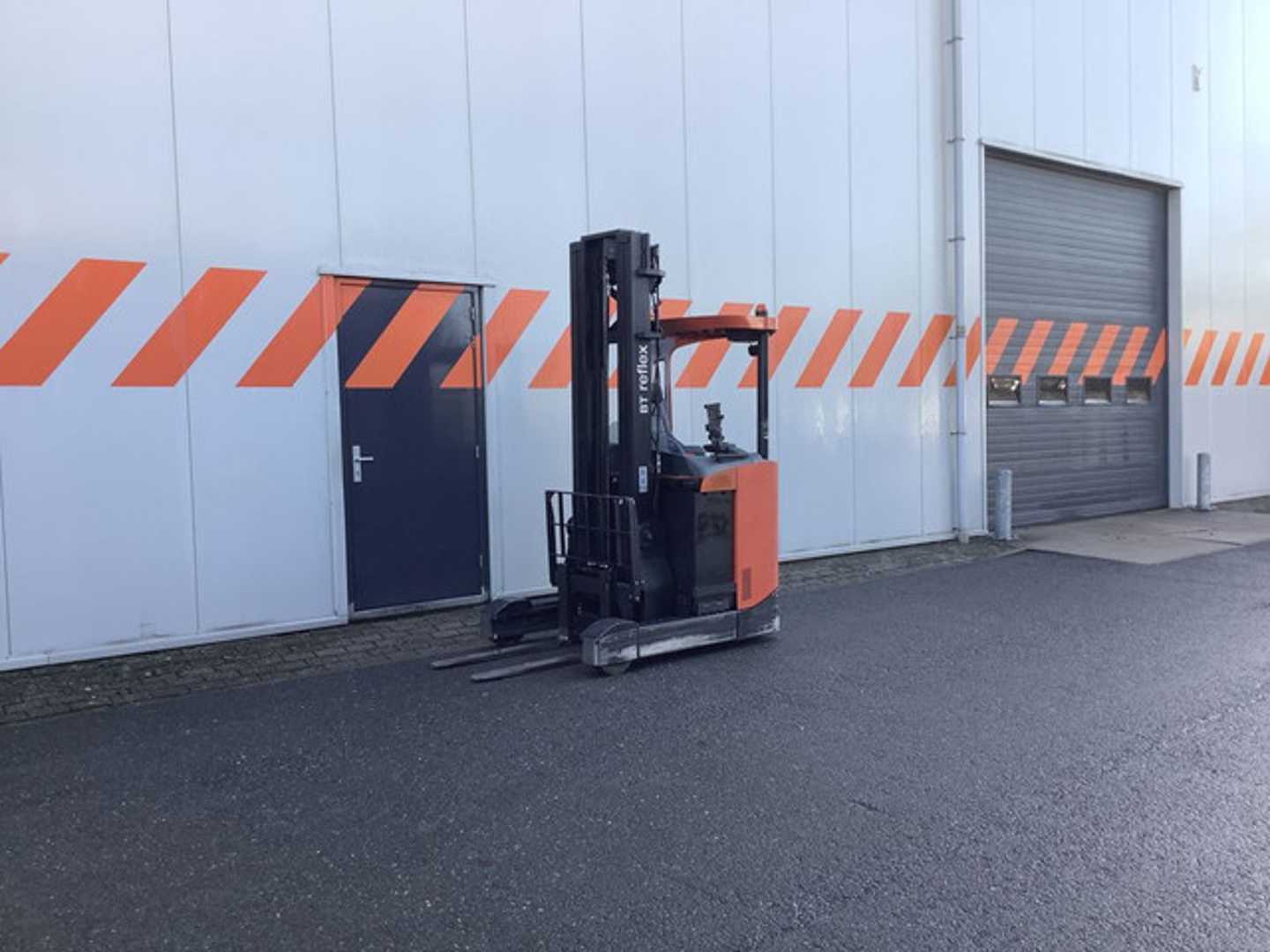 Used Forklift BT Toyota RRE160 Bīdmasta iekrāvējs (Image 5) Used Forklift BT Toyota RRE160 Bīdmasta iekrāvējs (Image 5)