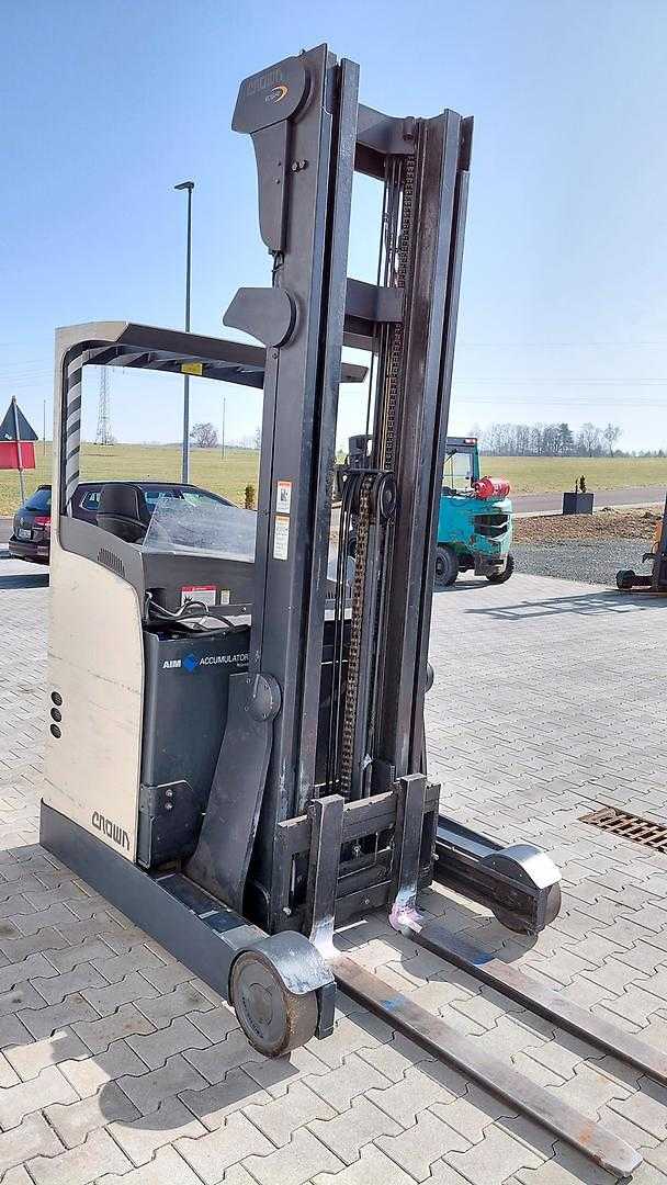 Used Forklift Crown ESR4500 Bīdmasta iekrāvējs (Image 5)