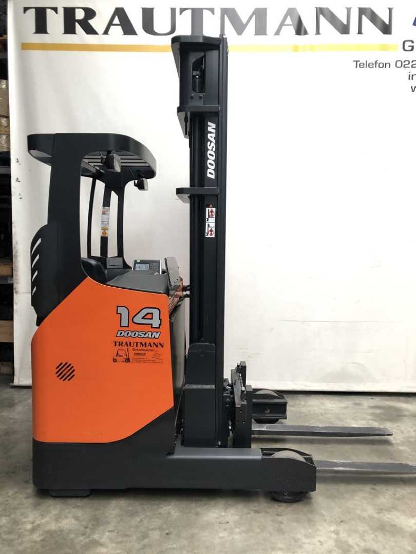 Used Forklift Doosan BR14JW-7 Bīdmasta iekrāvējs (Image 1)